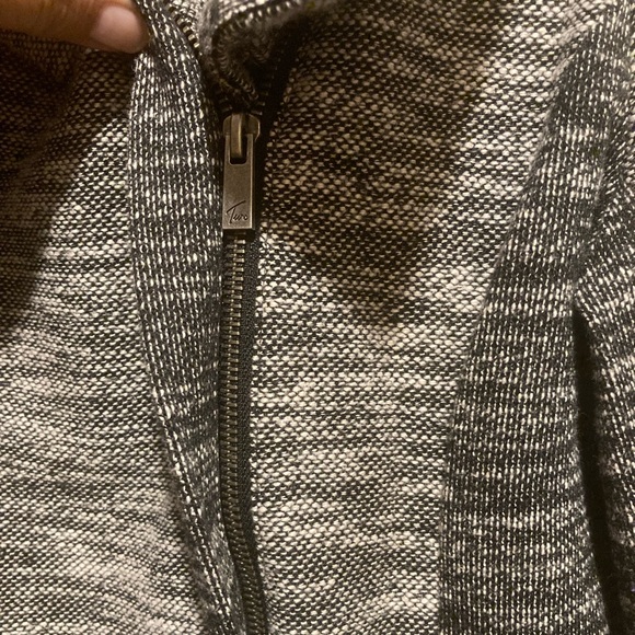 Two by Vince Camuto jacket - Picture 3 of 6